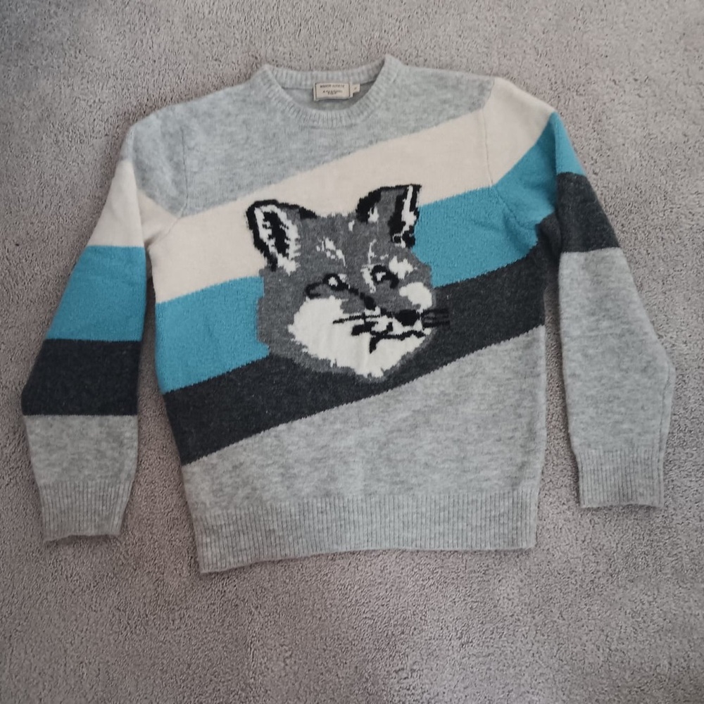 Maison Kitsuné sweater